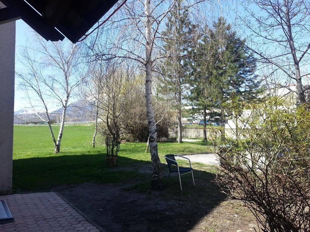 Nestor Hotel Gap Et Restaurant Zewnętrze zdjęcie